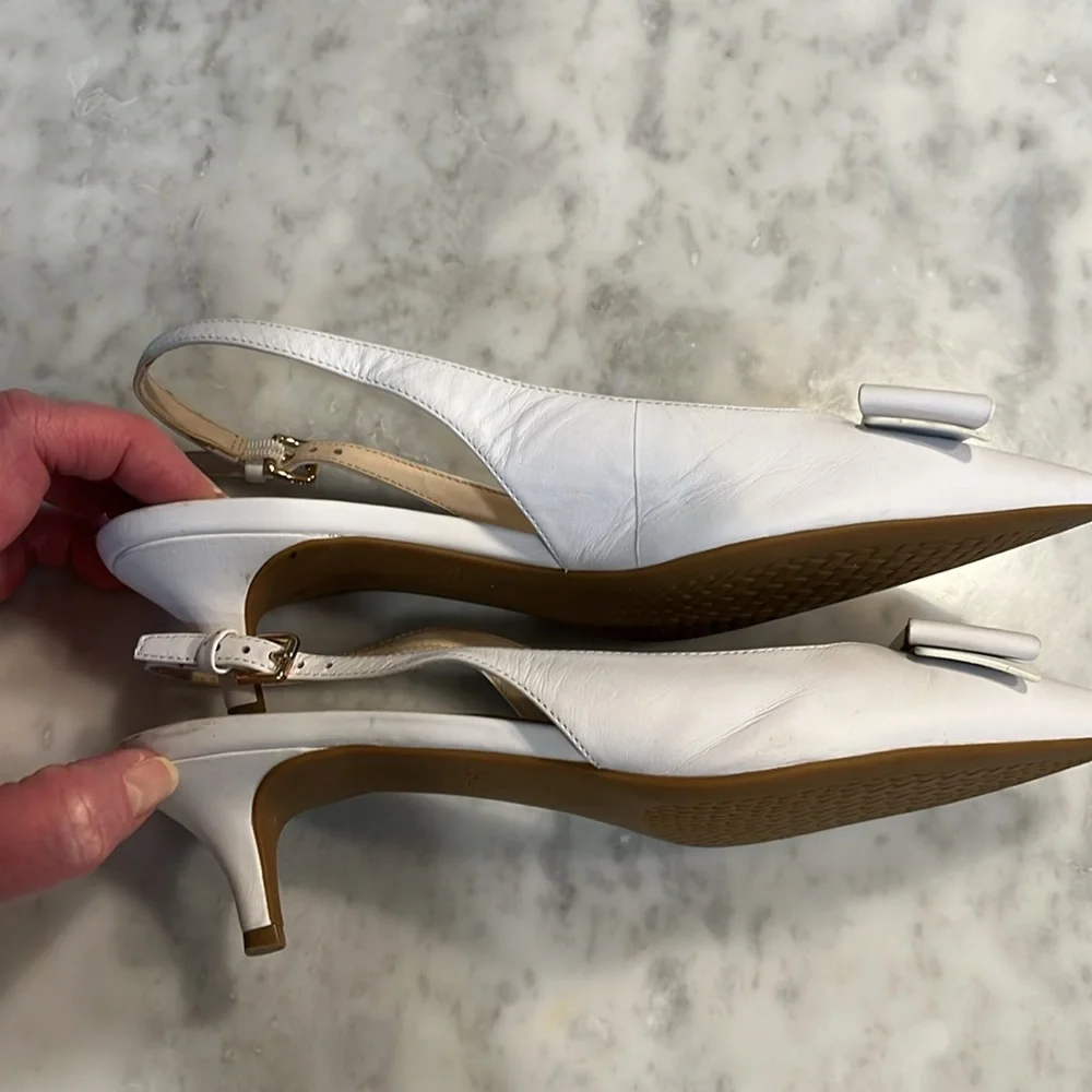 Cole Haan white Heels; Size 6 - Picture 8 of 11